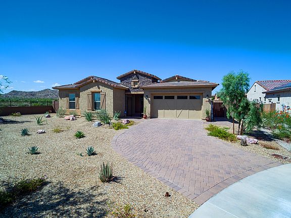3rd image of 18450 W Verbena Dr