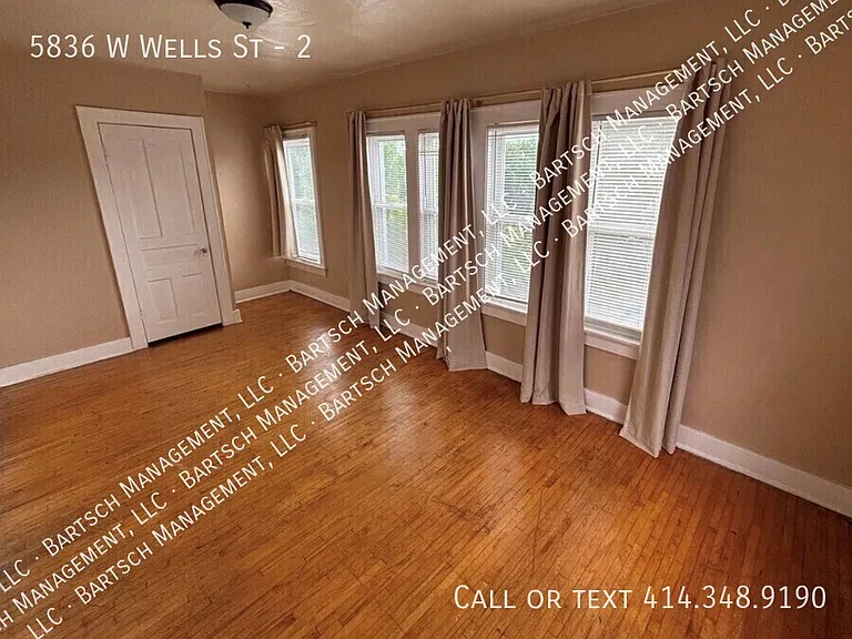 5836 W Wells St #2 — Photo 3