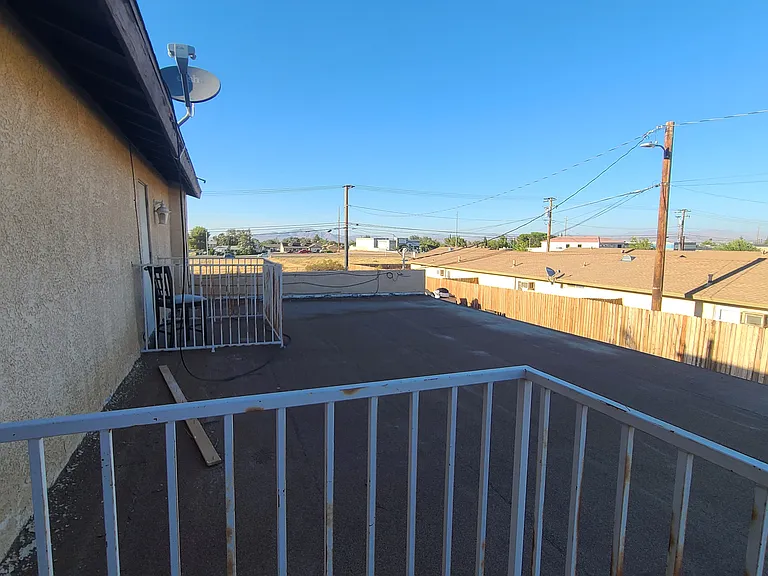 15746 Sequoia St #C — Photo 3