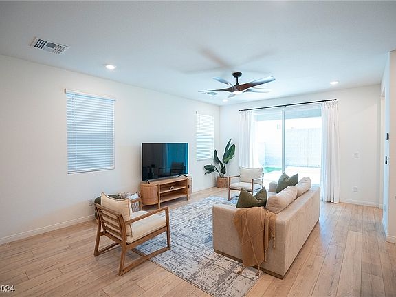 5th image of 5949 Ascero St