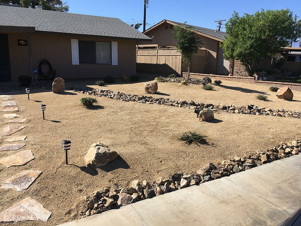 2nd image of 77805 Michigan Dr