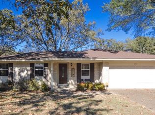 6505 Corsica Dr, North Little Rock, AR 72116