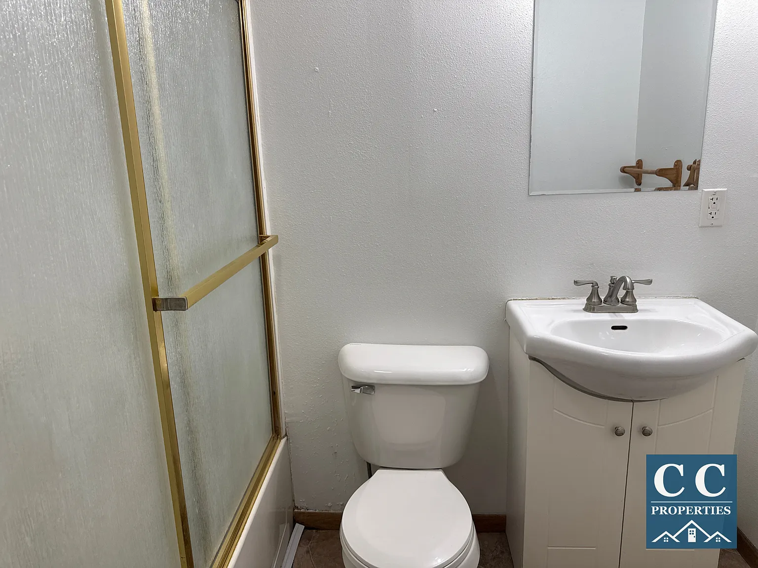 2 bed, 880 sqft, $1,200 — Photo 4