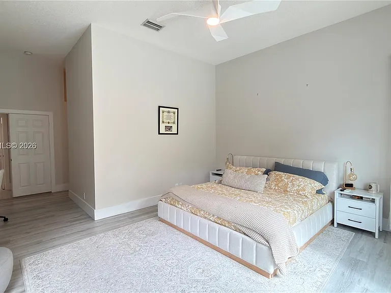 3829 Heron Ridge Ln — Photo 13