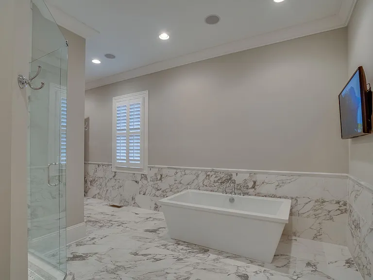 2424A Abbott Martin Rd — Photo 28