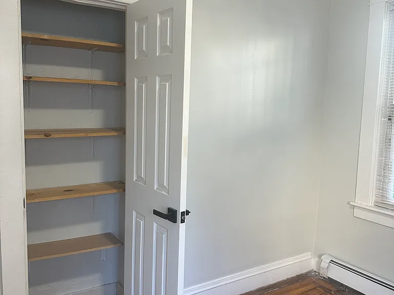 20 Richter St #1 — Photo 5