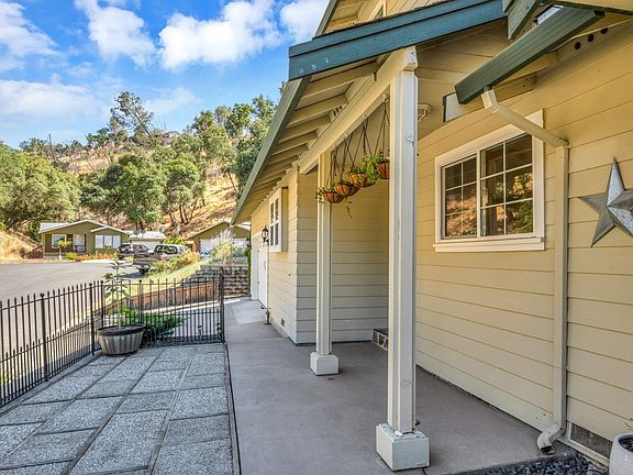 2nd image of 1029 Arroyo Linda Court