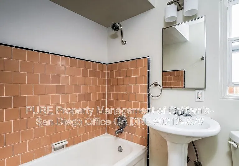 4335 Utah St — Photo 15