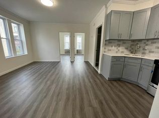 1760 70th St #2R, Brooklyn, NY 11204