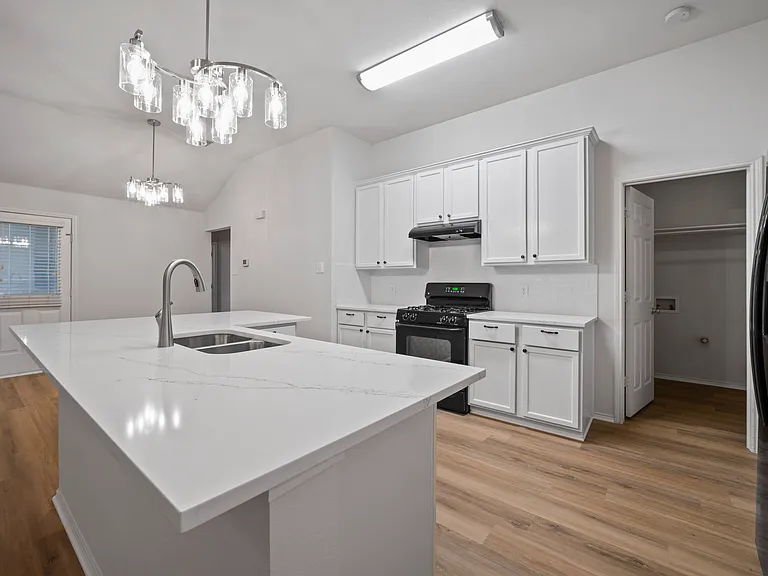 3904 Oakhurst Ln — Photo 14