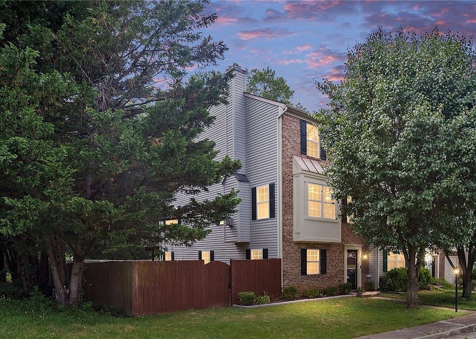 1st image of 101 Meredith Ln