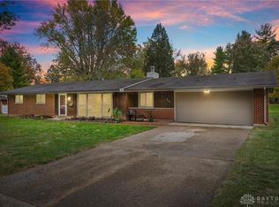 4155 Eckworth Dr, Bellbrook, OH 45305