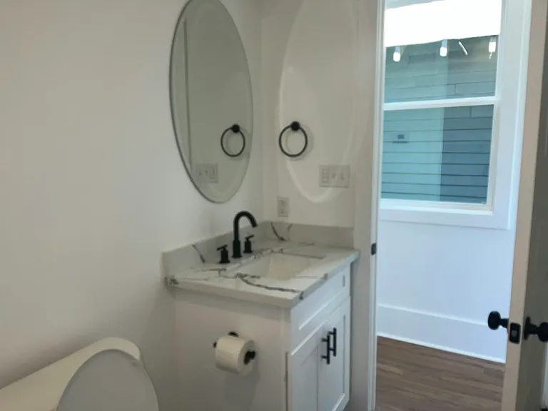 1662 N Tonti St #1A — Photo 12