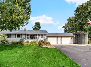 1753 N Lofgren Rd, Rolling Prairie, IN 46371