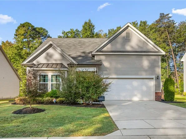 850 Royal Oak Ln, Mebane, NC 27302