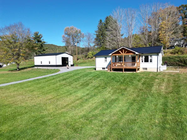 8307 Sweet Springs Valley Rd, Gap Mills, WV 24941