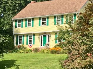 14 Spring Hill Rd, Merrimac, MA 01860