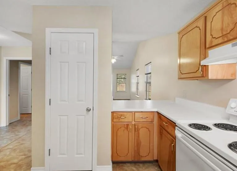 537 N 20th St #3 — Photo 10