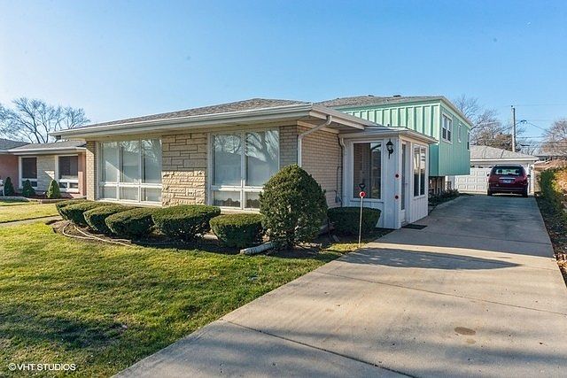 1st image of 2024 Plainfield Dr