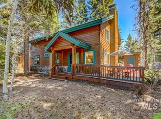 905 Cottage Ct, McCall, ID 83638