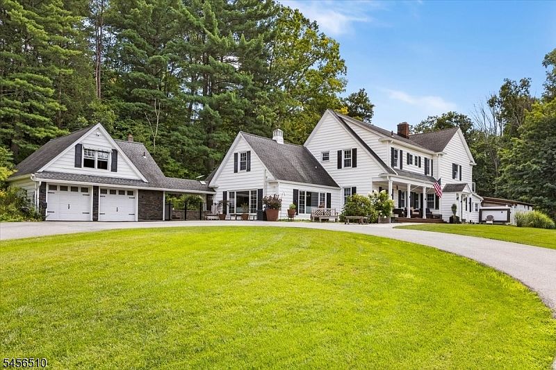 1st image of 41 Kory Rd