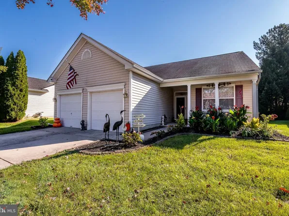 25 Chew Ln, Sewell, NJ 08080