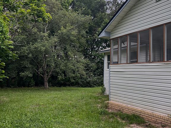 3rd image of 46 Ray Roderick Rd