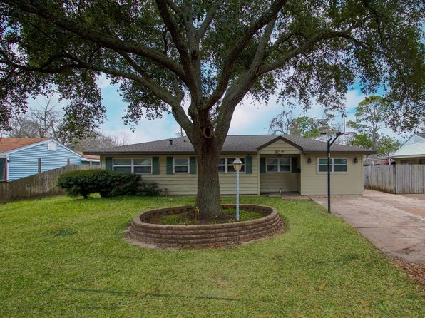 207 Del Monte Ln