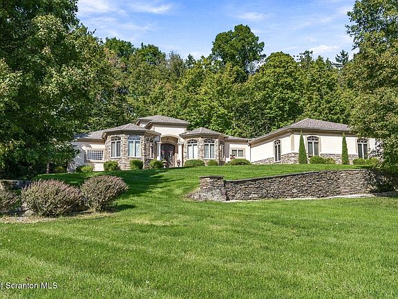 3rd image of 1004 Oakford Rd
