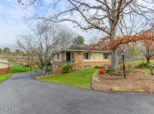 7004 Monarch Ct, Knoxville, TN 37918