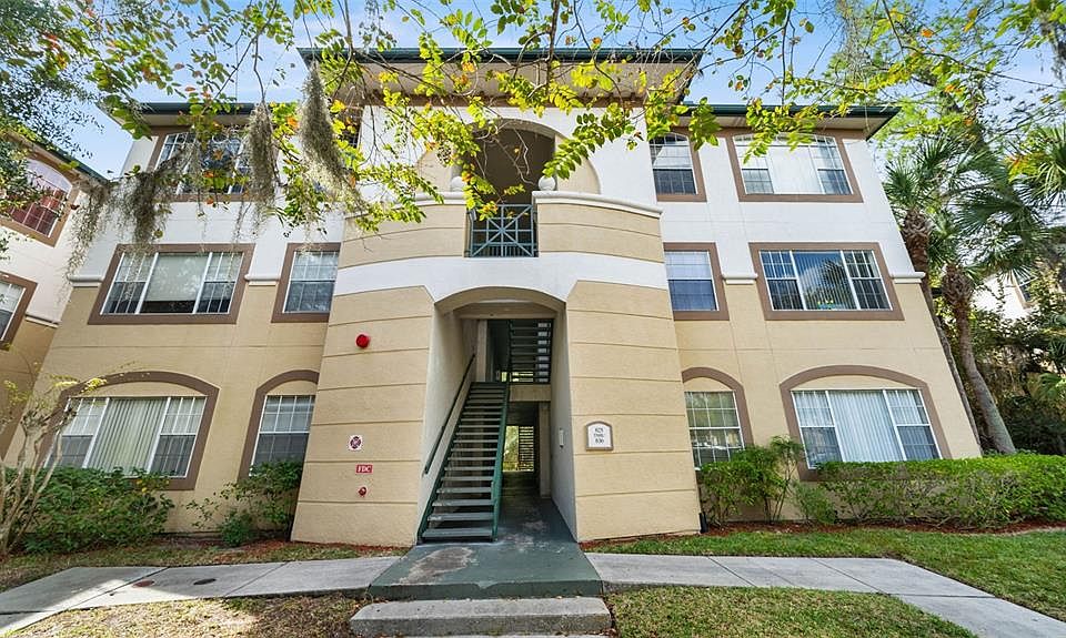 1st image of 17110 CARRINGTON PARK DRIVE #830