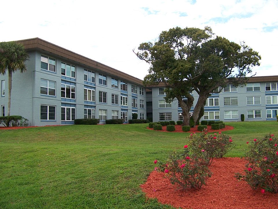 1st image of 333 W Lake Howard Dr #303B