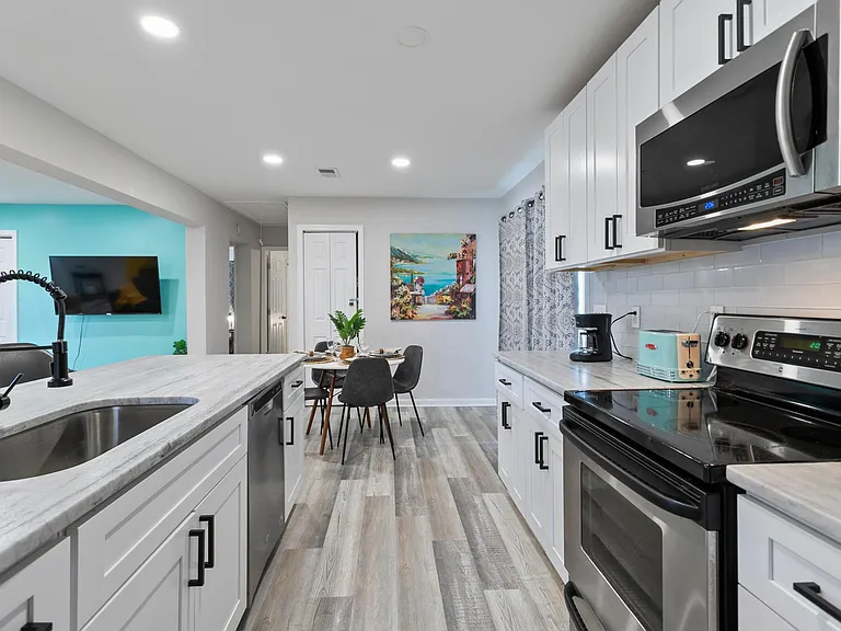 3032 Brook Dr — Photo 29