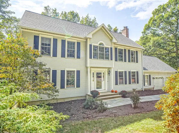 4 Vaillan Court, Prospect, CT 06712