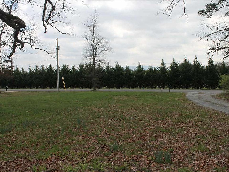 2nd image of 2817 Leadvale Rd