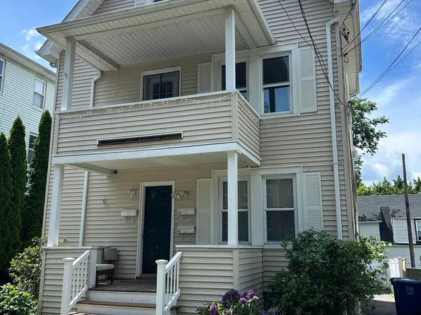 43 Jetland St, Bridgeport, CT 06605