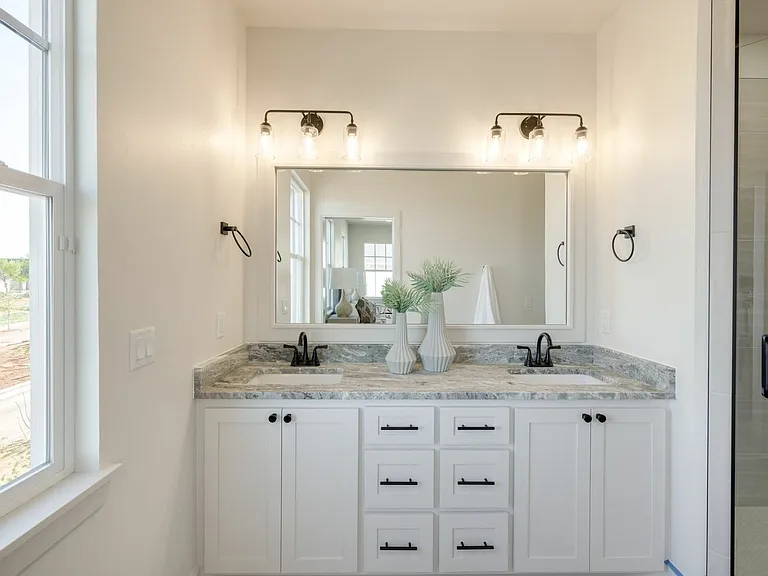 18434 Sweetwater Ln — Photo 21