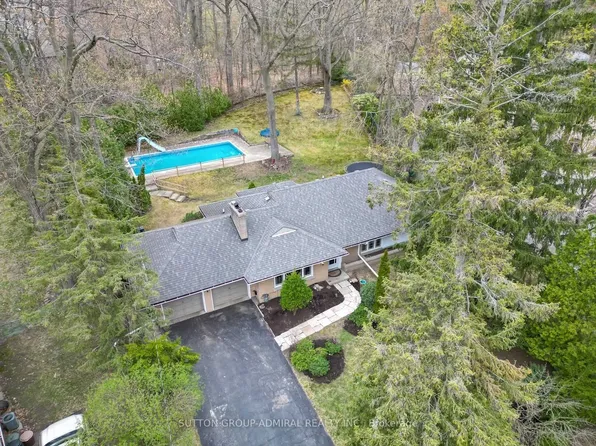 97 Valecrest Dr, Toronto, ON M9A 4P5