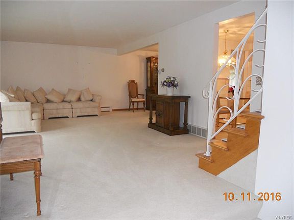4th image of 26 Empress Ave