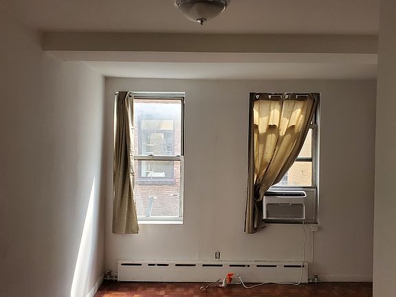 2nd image of 52 E 13th St APT 4E