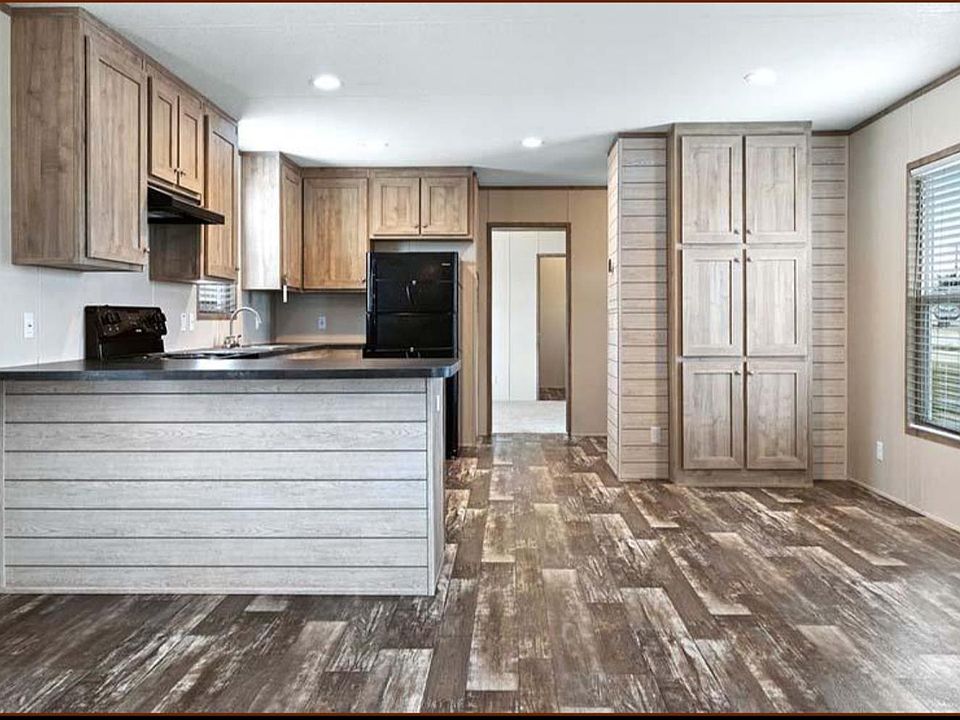 1st image of 230 Lost Spring Dr