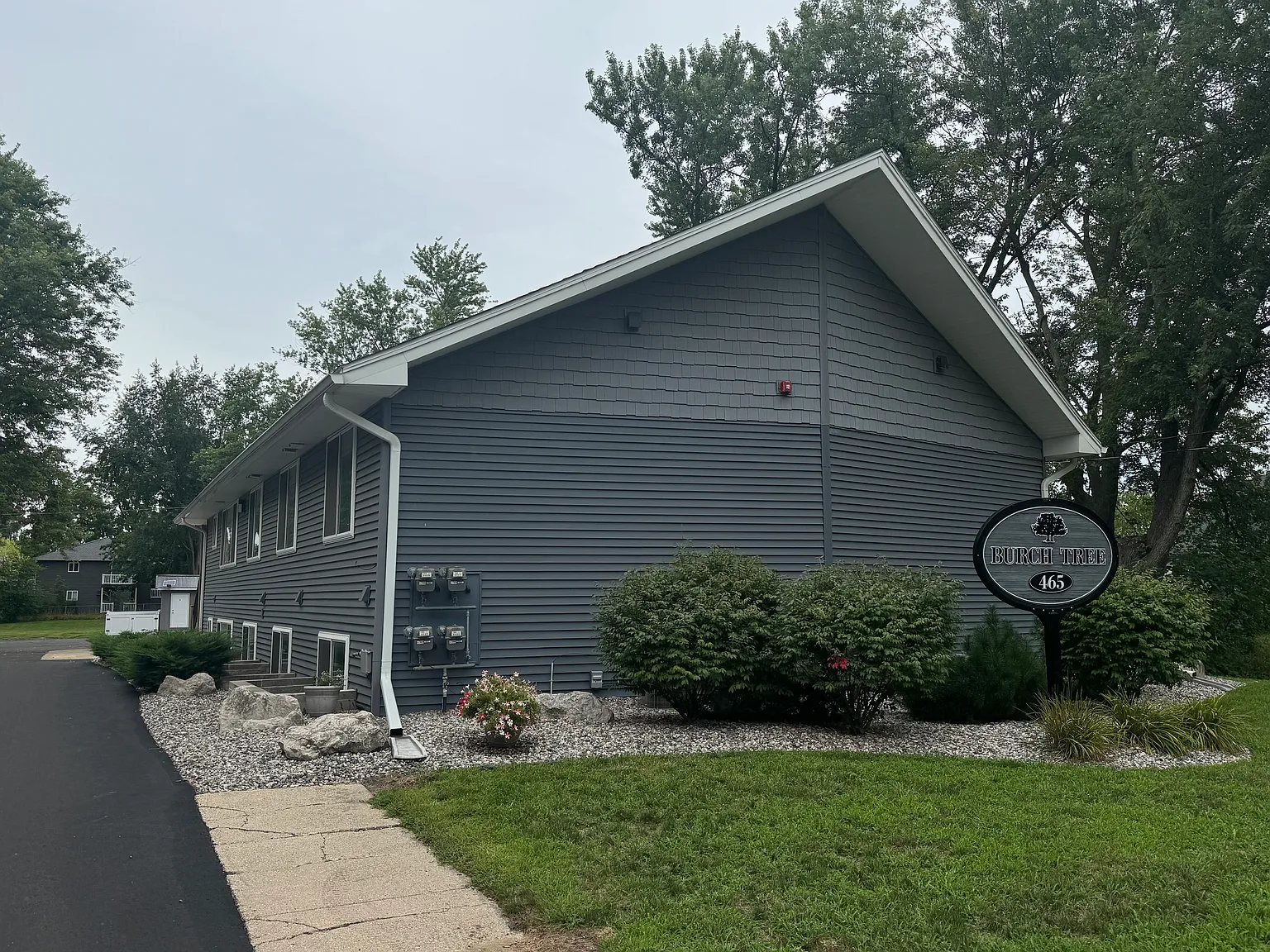 3 bed, 1225 sqft, $1,495 — Photo 1