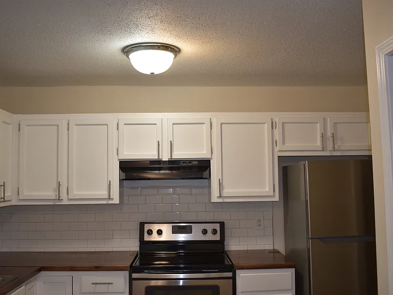 5139 Cornell Dr — Photo 13