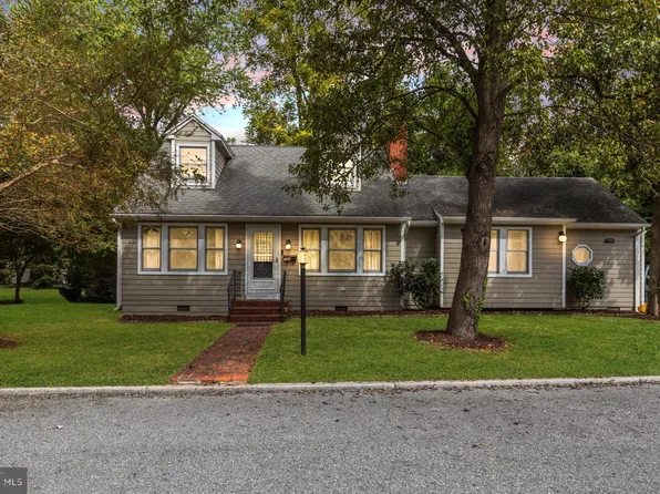 704 Wilson St, Laurel, DE 19956