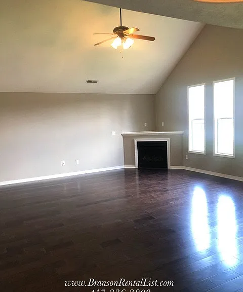 370 S Woods Way — Photo 19