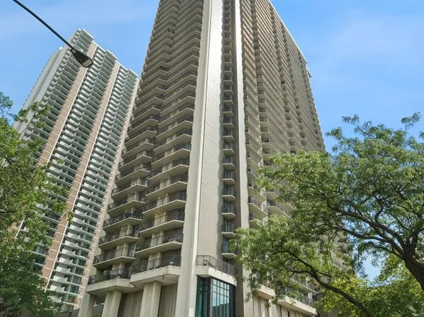 6007 N Sheridan Rd APT 27B, Chicago, IL 60660