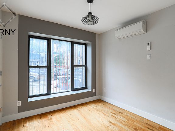 4th image of 443 Harman St #1A
