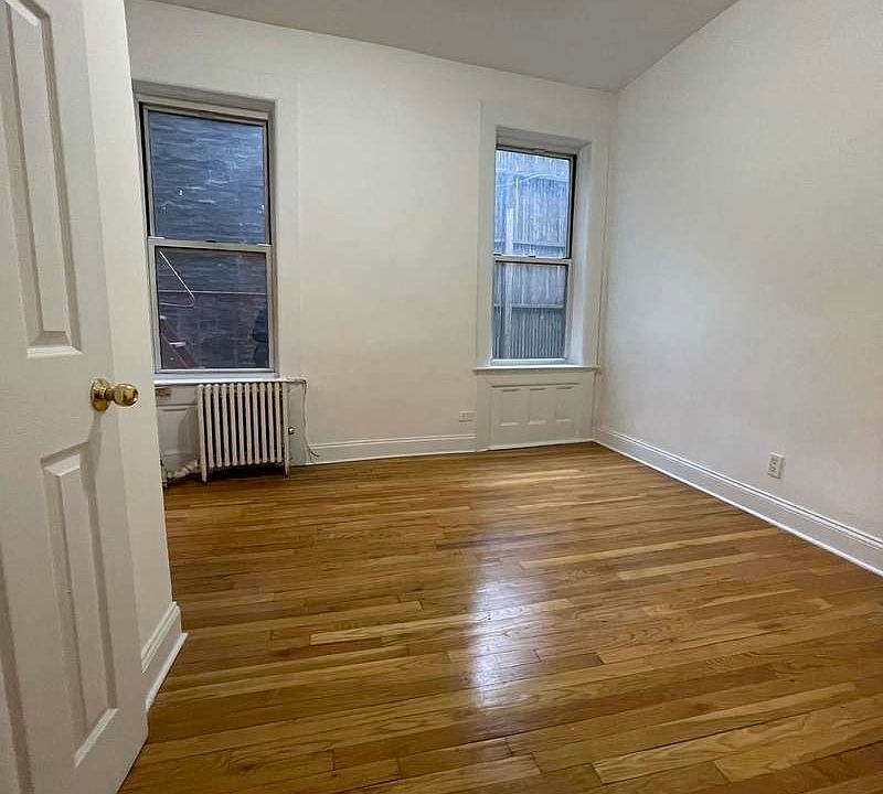 1st image of 50 Horatio St #4B