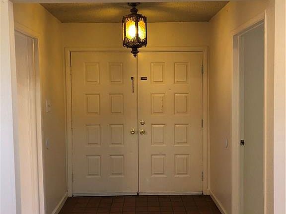 5th image of 1406 Holleman Dr