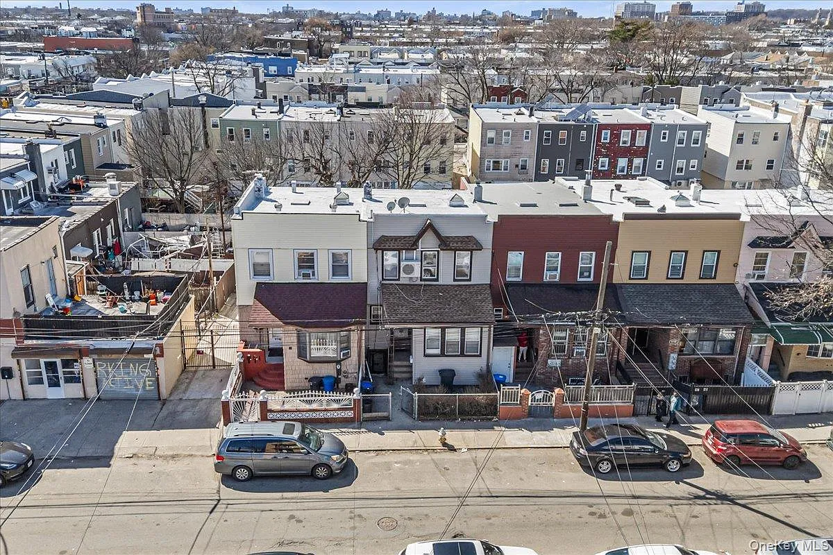 9744 81st Street photo 1